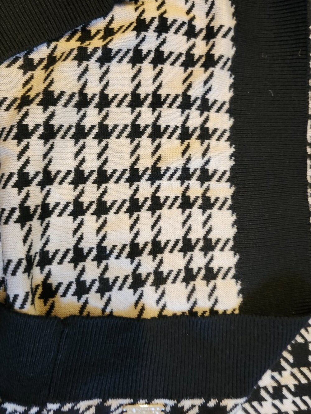 Calvin Klein CK Houndstooth Sweater Womens Large Black White Mock Neck Button - Picture 6 of 10